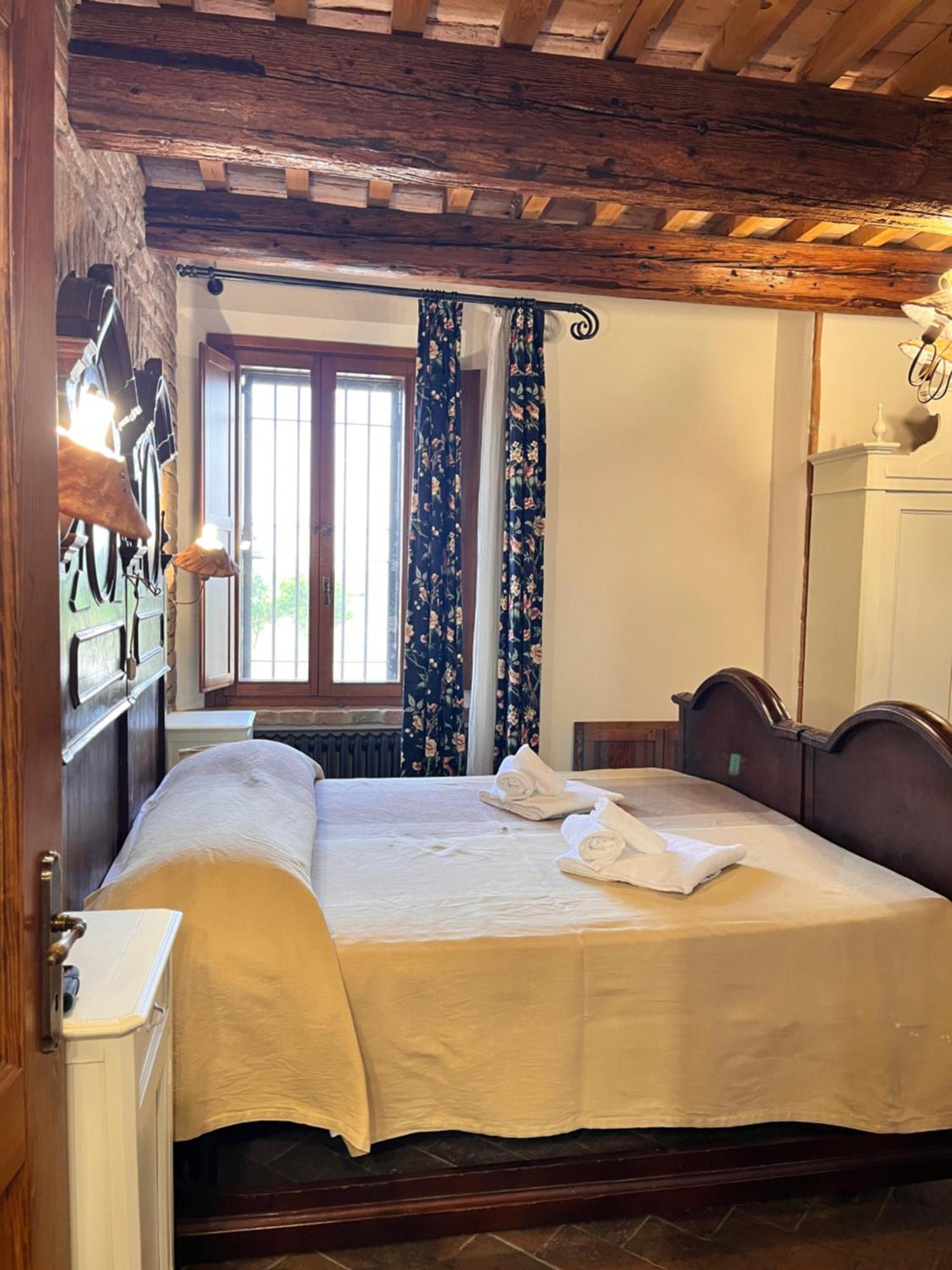 פררה Locanda Corte Arcangeli מראה חיצוני תמונה