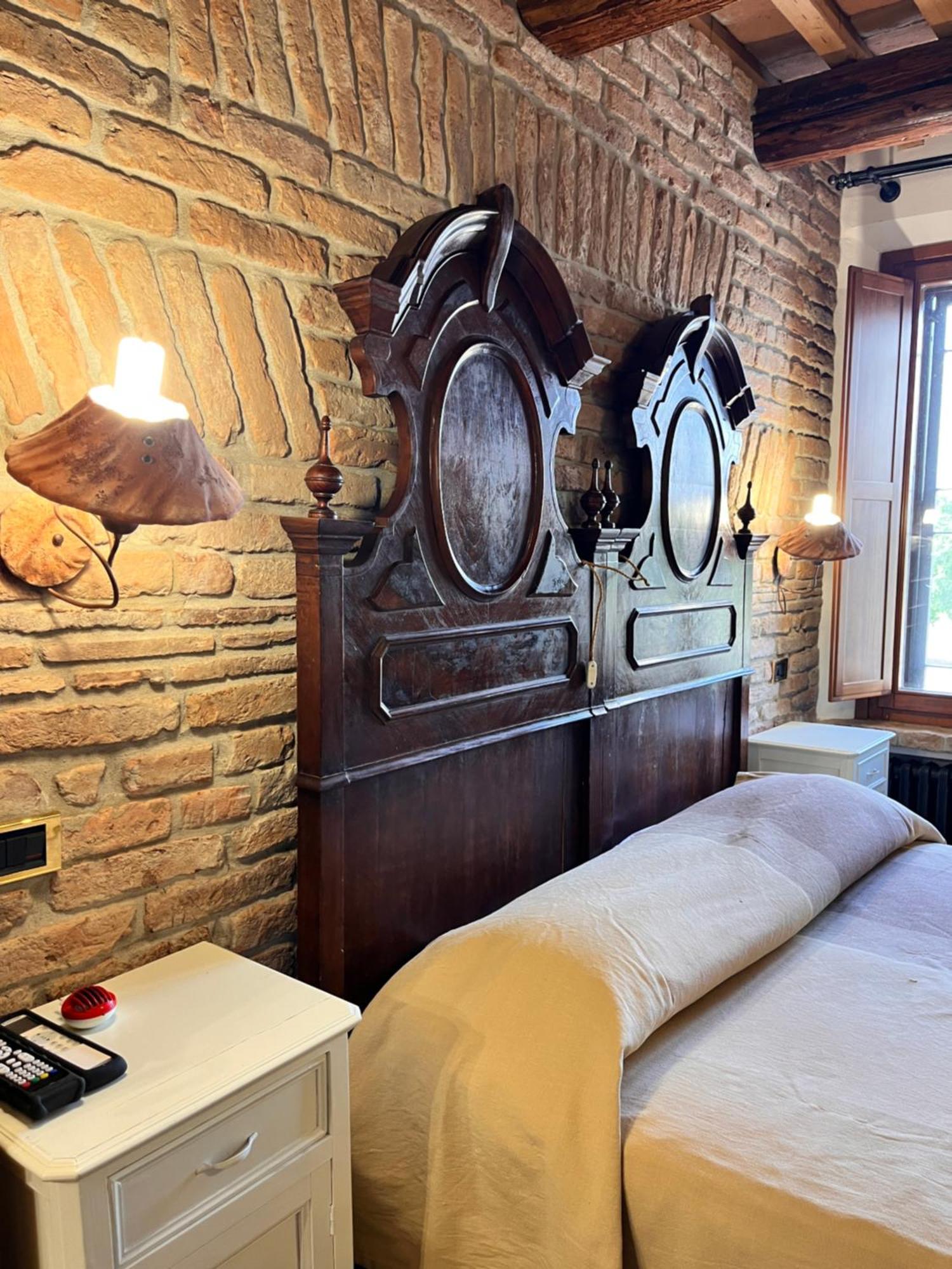 פררה Locanda Corte Arcangeli מראה חיצוני תמונה