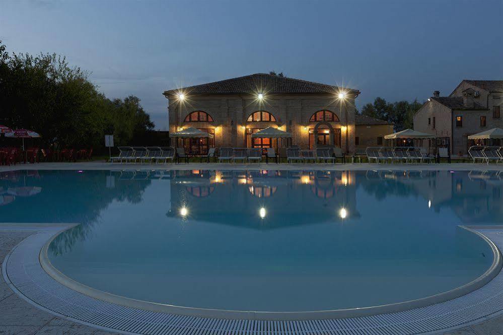 פררה Locanda Corte Arcangeli מראה חיצוני תמונה